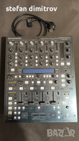 Behringer DDM4000 32-битов цифров DJ миксер , снимка 12 - Други - 53587695