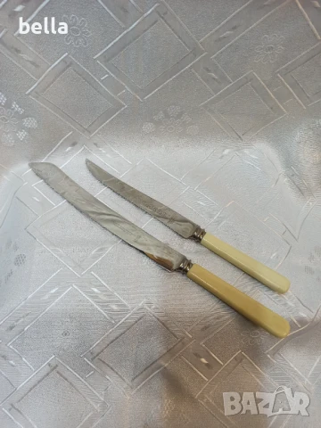 Професионални фирмени ножове за хляб и др всеки един е с маркировка запазен вид -2 броя