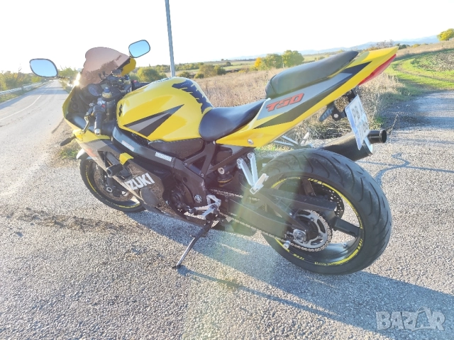 Suzuki GSXR 750 K4, снимка 9 - Мотоциклети и мототехника - 52226217