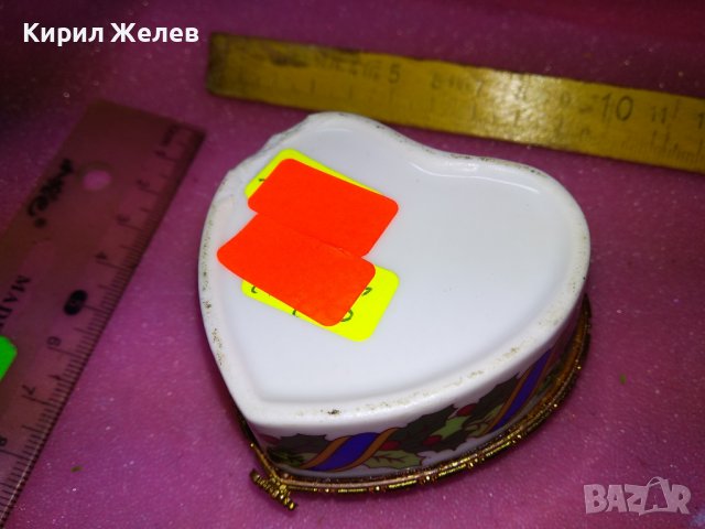 КРАСИВА ПОРЦЕЛАНОВА КУТИЙКА За БИЖУТА - СЪРЧИЦЕ с КОЛЕДНА ТЕМАТИКА ДЯДО КОЛЕДА на КАПАЧЕТО 42858, снимка 6 - Други ценни предмети - 44312243