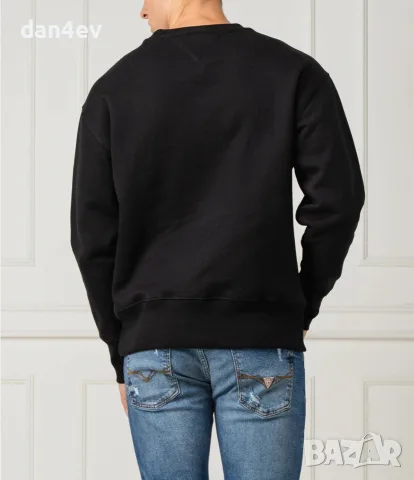 Суитшърт Tommy Jeans TJM Tommy Flag Crew, снимка 3 - Суичъри - 56179154