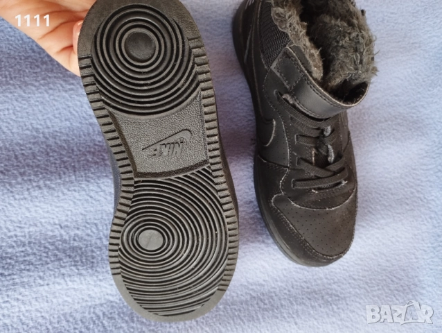 Зимни маратонки Nike номер 32., снимка 5 - Детски боти и ботуши - 52676677