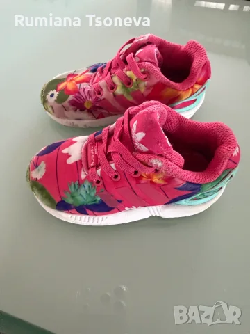 Маратонки Adidas за момиче размер 22, снимка 2 - Детски маратонки - 56335892