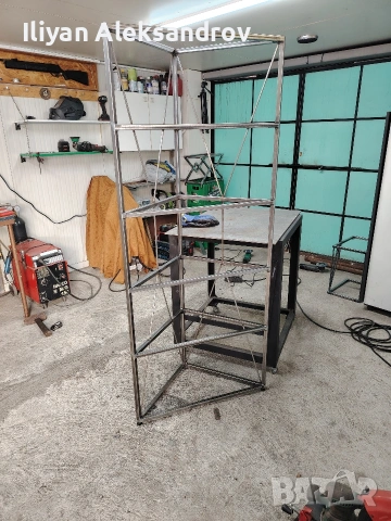 Изработка на метални конструкции за мебели