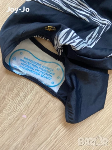 Цял бански Calvin Clein, Triumph, Adidas; размер S-M , снимка 4 - Бански костюми - 51126879