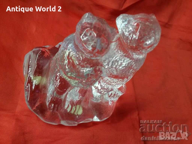 Шведско Преспапие , Статуетка Кристално Стъкло МЕЧЕТА, снимка 3 - Антикварни и старинни предмети - 53291036