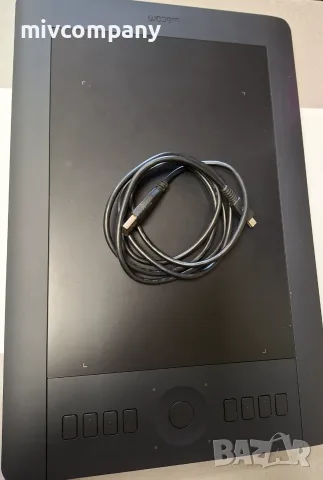 Графичен таблет Wacom Intuos Pro PTH-651
