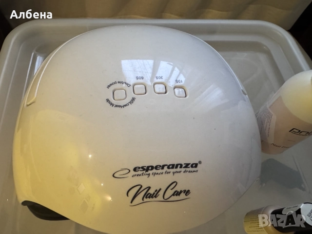 Лампа за маникюр и педикюр, снимка 2 - Педикюр и маникюр - 52737576