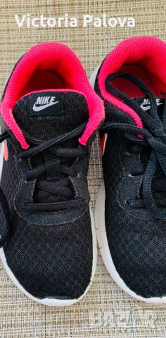 Детски маратонки NIKE оригинал, снимка 5 - Детски маратонки - 42516867