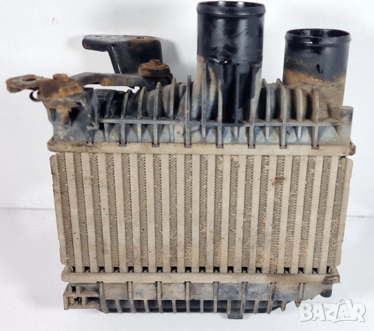 Интеркулер Toyota Avensis T25 2.0 116 к.с. D4D Тойота Авенсис 2003-2008, снимка 2 - Части - 52923398