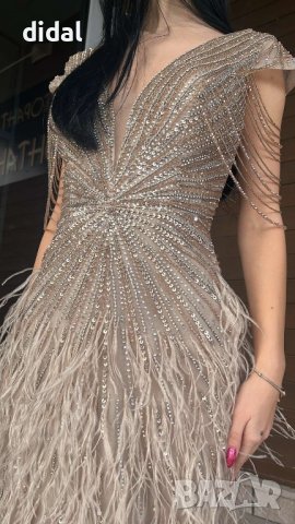 Луксозна официална рокля с естествени пера , снимка 2 - Рокли - 44162095