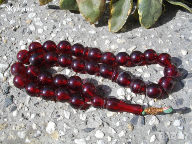 СТАРА ЧЕРВЕНА БРОЕНИЦА 