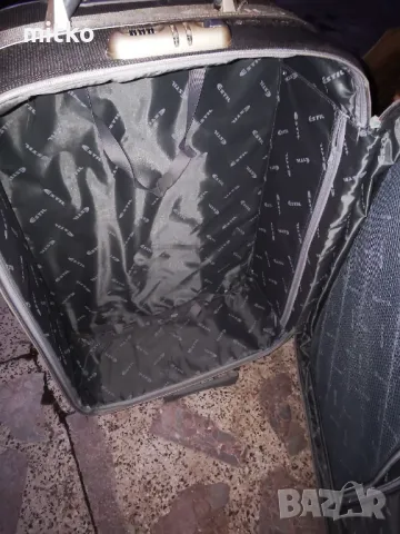 Куфар за багаж на колелца , снимка 5 - Куфари - 48016224