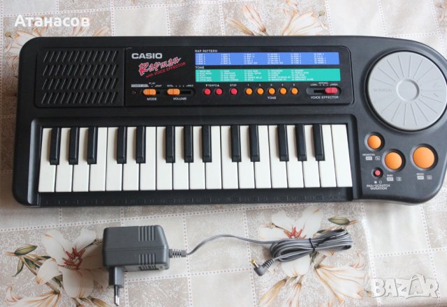 Малко пиано Касио Casio keyboard RAP-1 Rapman, снимка 7 - Синтезатори - 40950516