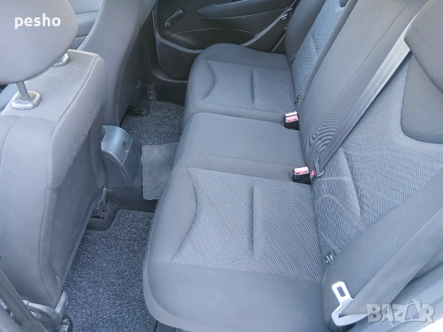 Пежо 308 1.6 хди , снимка 9 - Автомобили и джипове - 53301057