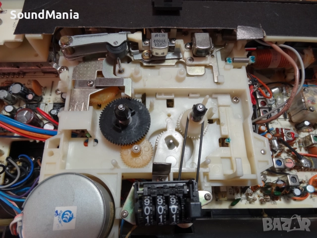 LOEWE RS700 Stereo ..., снимка 15 - Радиокасетофони, транзистори - 52770960