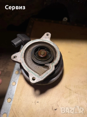 Водна помпа vw 1.4 tsi, снимка 3 - Части - 53674242