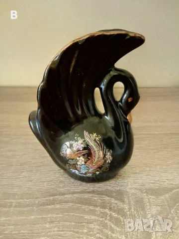 Керамична декоративна малка ваза лебед
