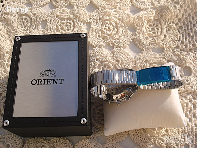 Нов Мъжки Часовник Orient Вечен календар с кутия, снимка 3 - Мъжки - 52734883