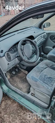 Рено Сценик 16 16V, снимка 10 - Автомобили и джипове - 48884337