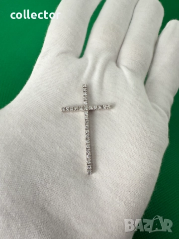Сребърно кръстче с циркони. №7632