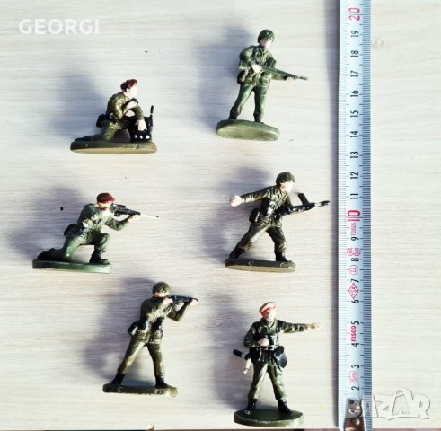 Пластмасови войници пълен лот зелени, снимка 3 - Колекции - 27916023