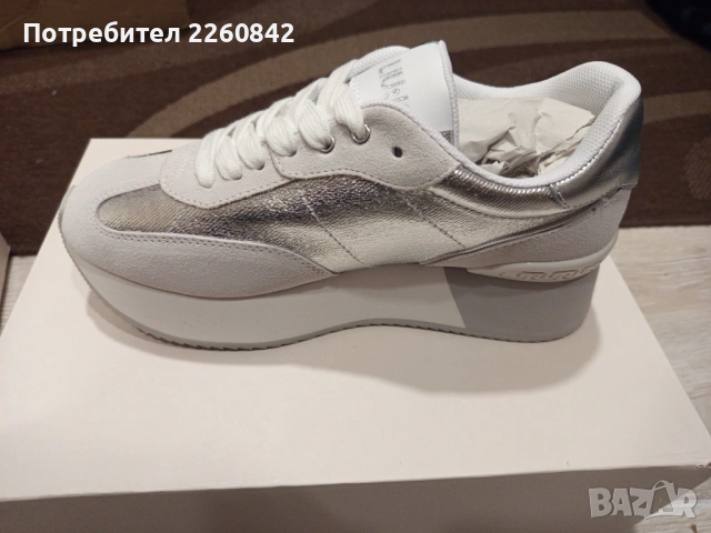 Дамски маратонки Liu Jo, снимка 2 - Маратонки - 53154443