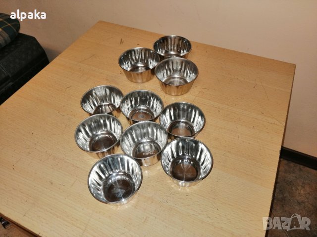 Продавам чашки за сладки, алпака