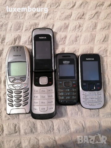 4бр. стари телефони, снимка 2 - Nokia - 53757548