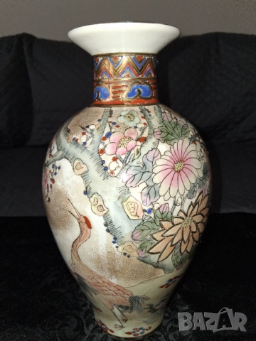 Китайска порцеланова ваза [2], снимка 3 - Антикварни и старинни предмети - 51886119