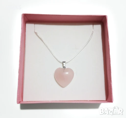 Ново Колие Сърце + Кутийка Розов кварц Подарък за жена момиче, снимка 2 - Колиета, медальони, синджири - 31441136