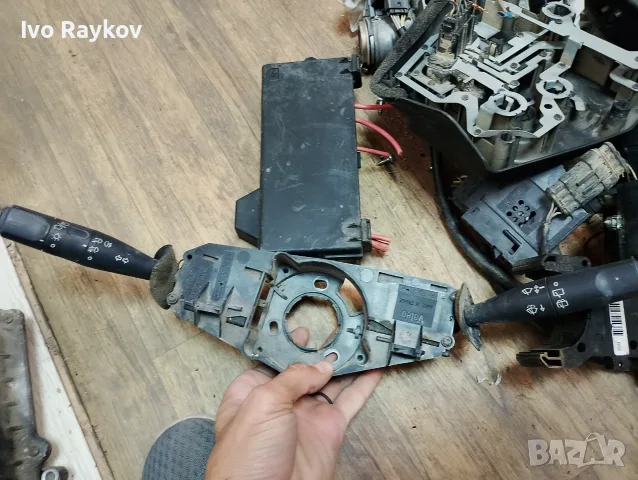 Лостчета светлини , чистачки за Citroen Saxo , Peugeot 106 , 61557121