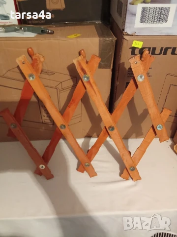 Дървена закачалка, снимка 2 - Антикварни и старинни предмети - 51386177