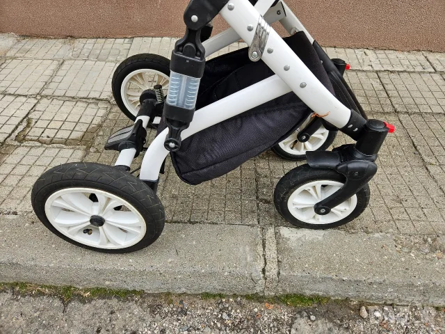 Бебешка количка Lorelli Mia 3 в 1, снимка 7 - Детски колички - 47138791