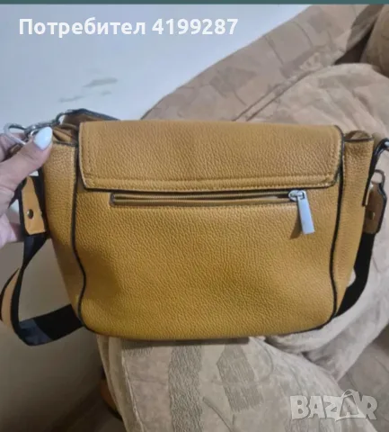 Дамска чанта, почти нова , снимка 4 - Чанти - 56064872