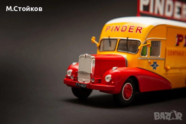 Генераторен камион Bernard 28 Pinder Circus 1951г мащаб 1/43, снимка 2 - Колекции - 52777205