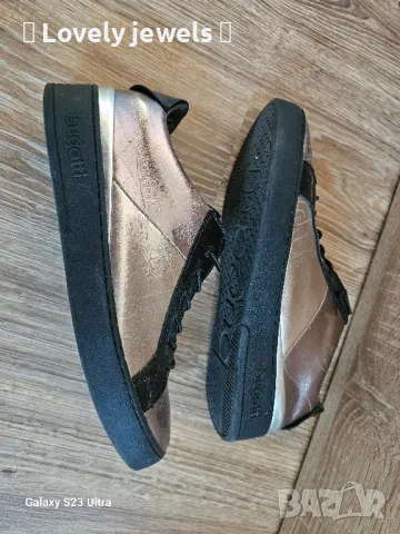 Обувки дамски Bugatti , снимка 8 - Дамски ежедневни обувки - 47476211