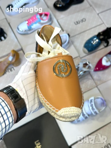 Дамски еспадрили Liu Jo 36 намалени  149.90 лв., снимка 2 - Маратонки - 51071800