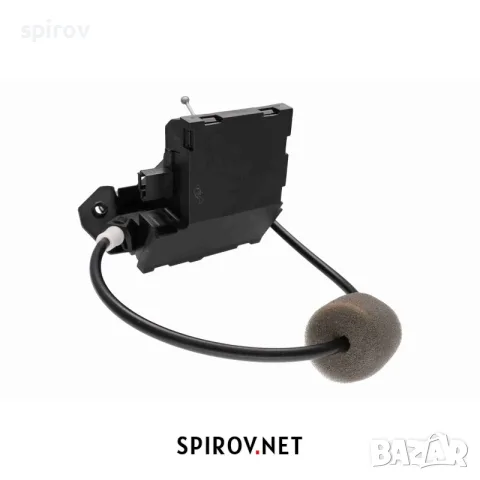 Брава заден капак Mercedes W203 W211 W219 W209 A1717500085, снимка 2 - Части - 55716069