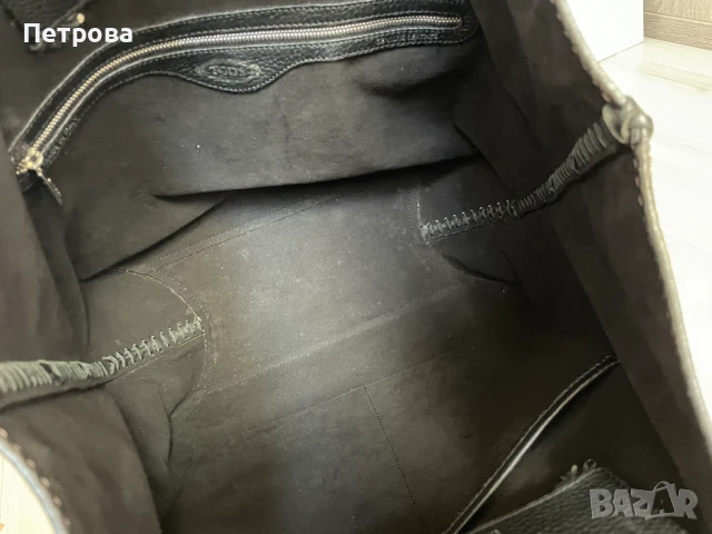 Tod's кожена чанта Оригинал, снимка 7 - Чанти - 51229291