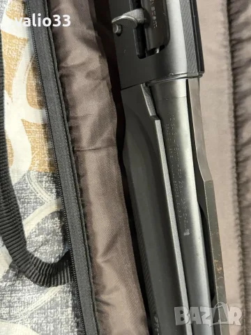 Ловен автомат на италианската фирма Benelli, модел M2, калибър 12/76, снимка 9 - Газово оръжие - 56131458