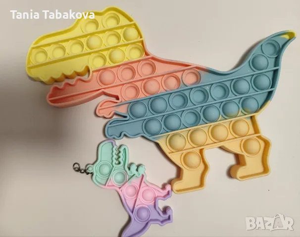 Лот попити, фиджет спинер, Among us, снимка 5 - Други - 55854839