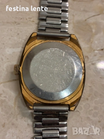 Руски механичен часовник "Ракета", снимка 3 - Антикварни и старинни предмети - 53180111