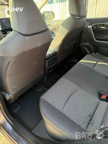 Toyota RAV 4 2.5 HYBRID, снимка 9 - Автомобили и джипове - 53023662