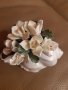 Колекционерски порцеланови цветя в рапан, снимка 1 - Декорация за дома - 41937772