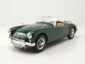 MGA 1955 - мащаб 1:18 на Norev моделът е нов в кутия, снимка 1