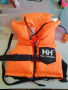 Детска спасителна жилетка Helly Hansen, снимка 1 - Спортна екипировка - 44811675