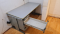 голямо масивно бюро / маса с дебел МДФ плот с метални чекмеджета и основа и крака, снимка 2