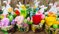 Великденски кошнички с ароматна роза от пластичен сапун и декорация