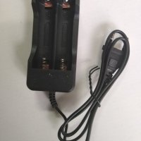  Зарядно устройство за литиево-йонни  акумулаторни батерии 3.7V 18650 , снимка 1 - Други инструменти - 40996338